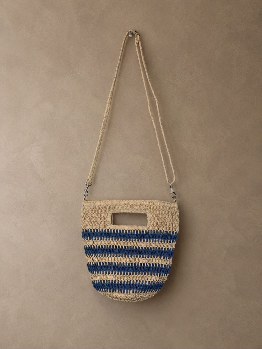 Universal Thread Woven Paper Straw Crossbody Tote Bag Blue Stripe Beach Summer